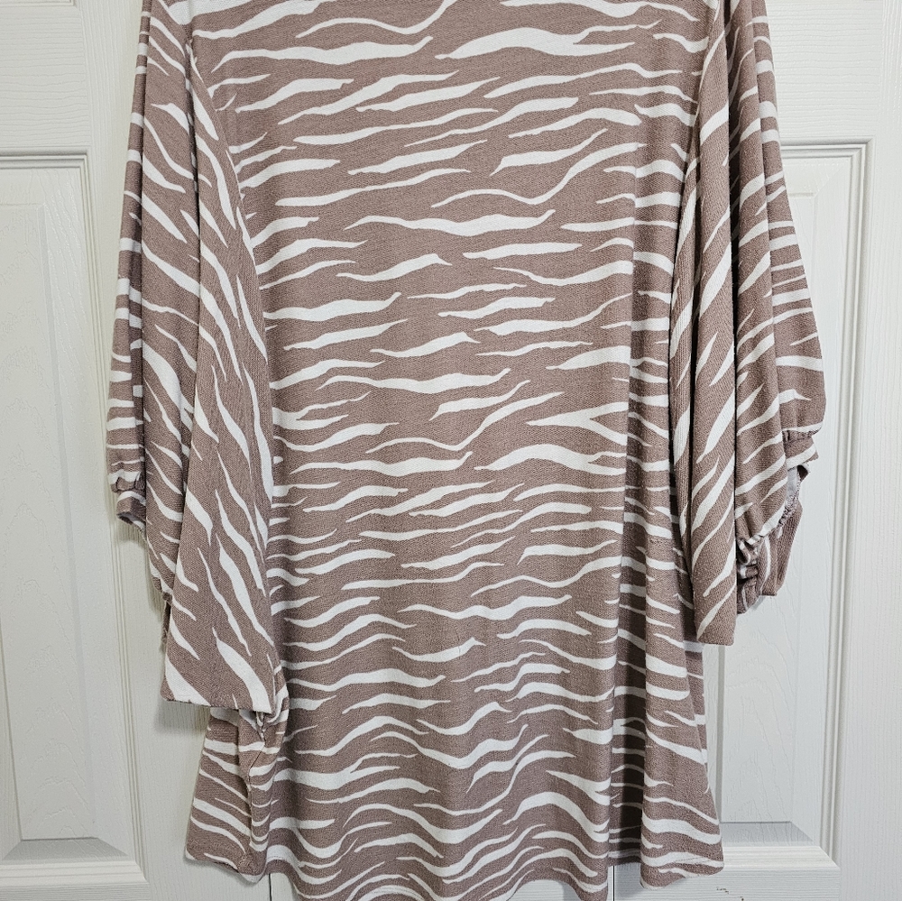 Lularoe 2xl Renee Balloon Sleeve Top